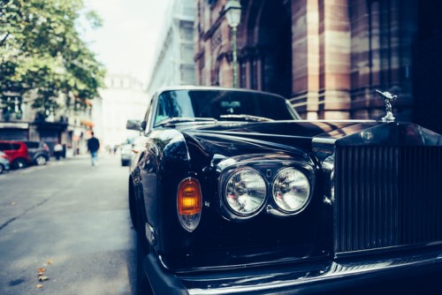 NJ woman scams insurers in plot to steal luxury cars